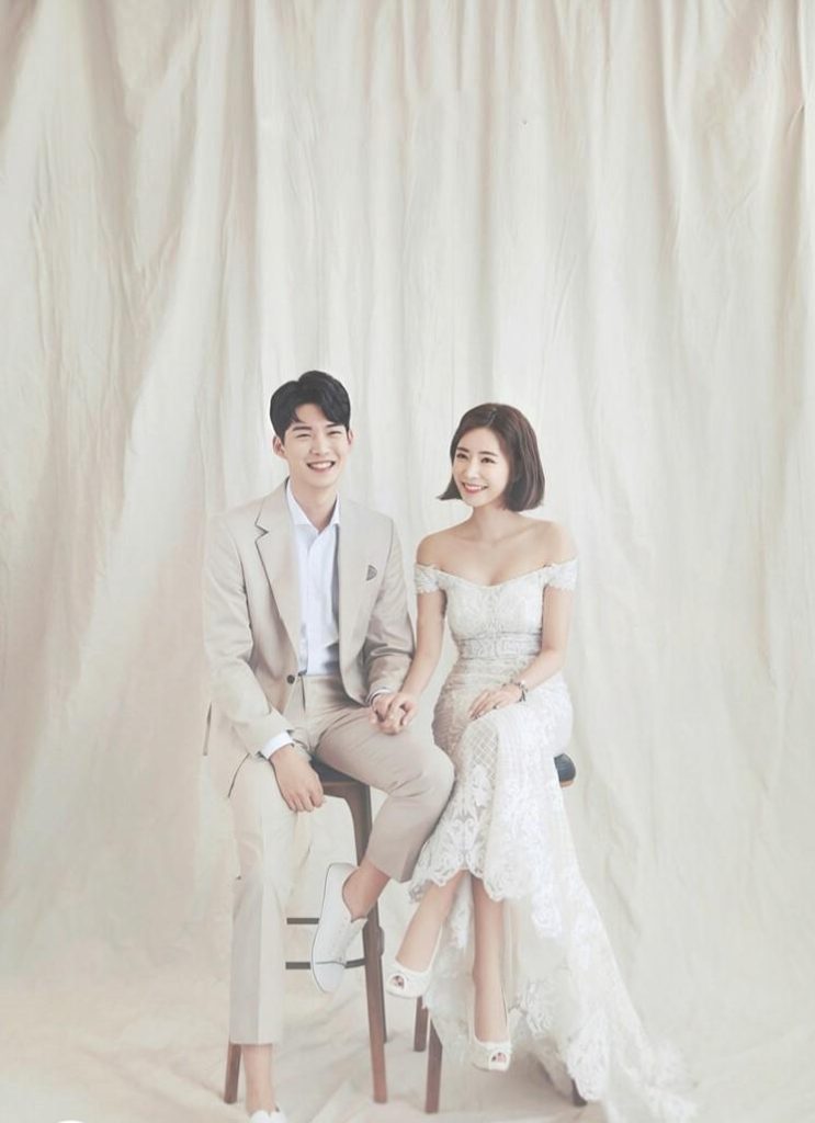 Chụp ảnh cưới kiểu lookbook đơn giản Chụp ảnh cưới kiểu lookbook đơn giản