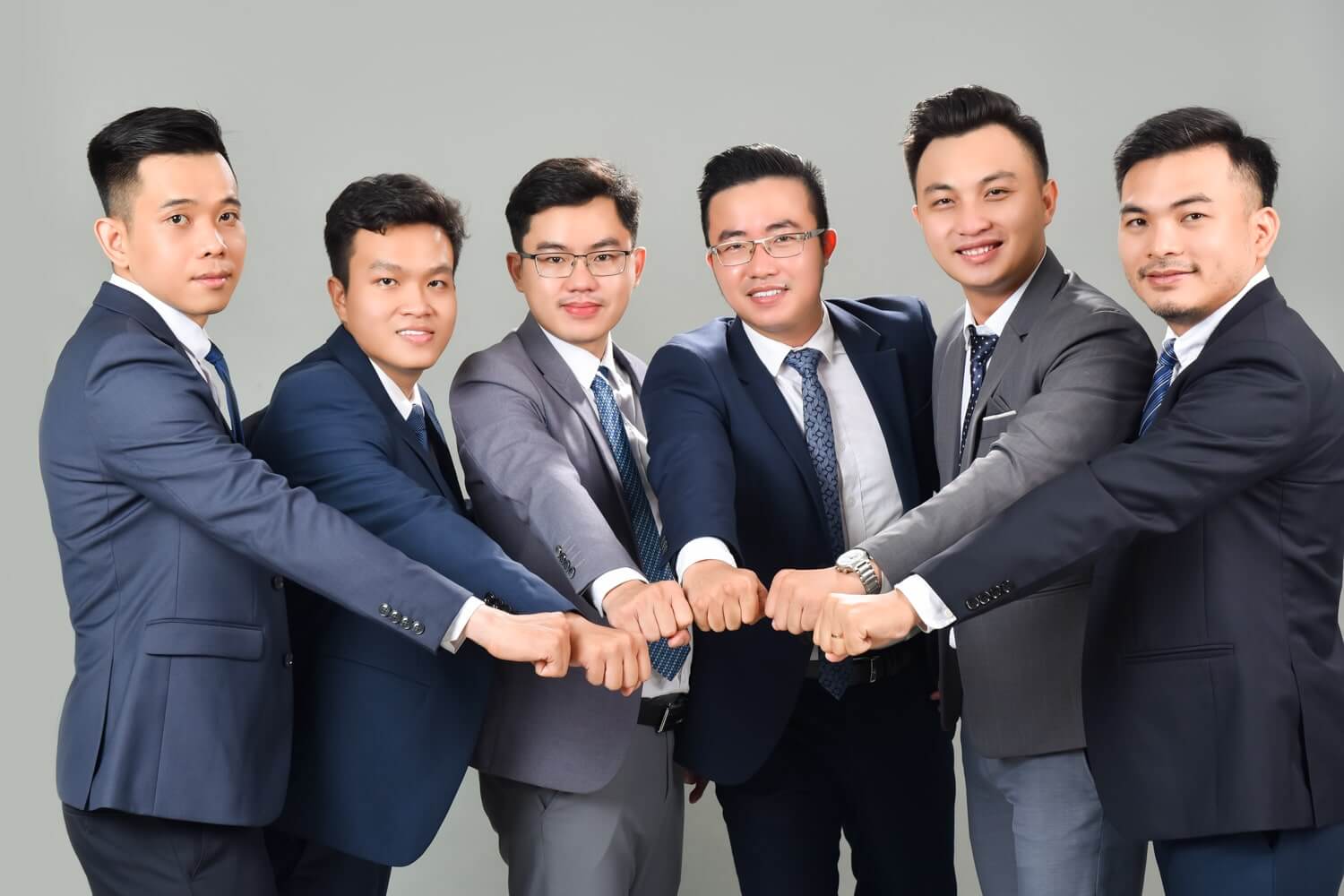 Kịch bản chụp hình công ty Kịch bản chụp hình công ty